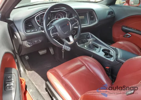 2016 Dodge Challenger Sxt z USA, uszkodzony, nr VIN 2C3CDZAG9GH209247